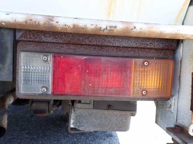 1995 Mitsubishi Canter KC-FE507B (UW-6a98d8dba0eda)[49]