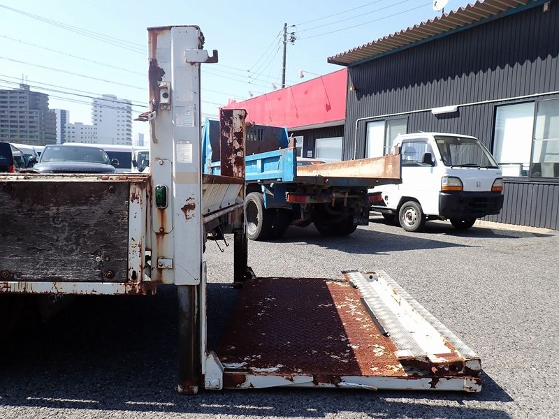 1995 Mitsubishi Canter KC-FE507B (UW-6a98d8dba0eda)[53]