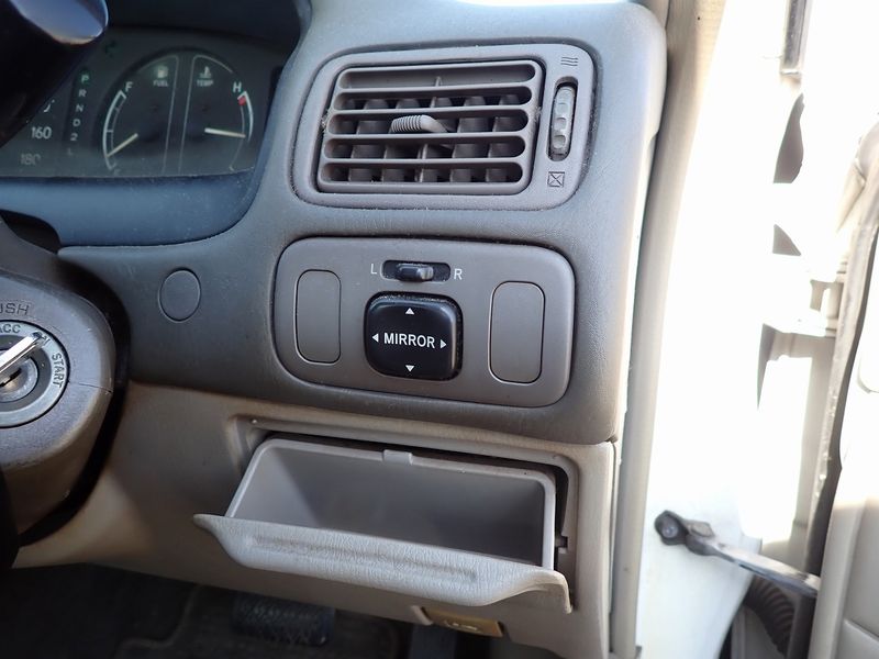 1997 Toyota Corolla E-AE110 (UW-6a98d8e047864)[28]