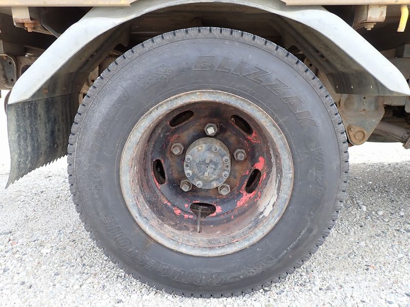 1997 Mitsubishi Canter KC-FG507B (UW-6a98d8e2d730e)[11]