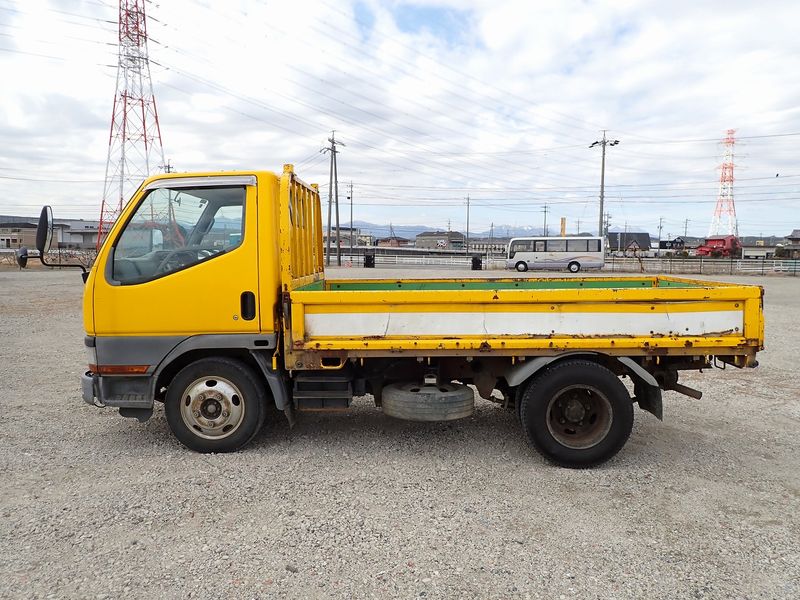1997 Mitsubishi Canter KC-FG507B (UW-6a98d8e2d730e)[1]