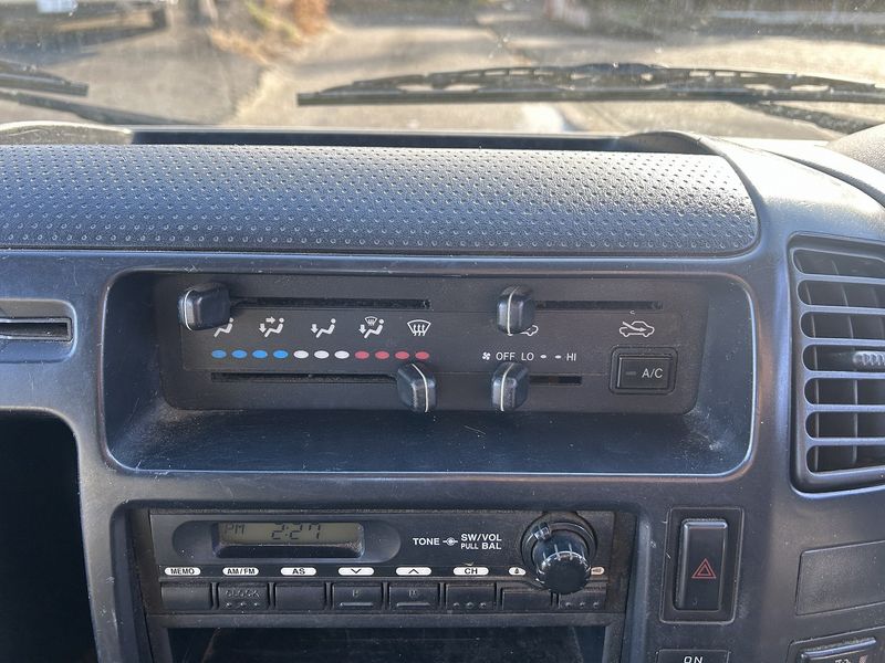2007 Hino DUTRO BDG-XZU508M (UW-6a98d8e4ad4e9)[11]