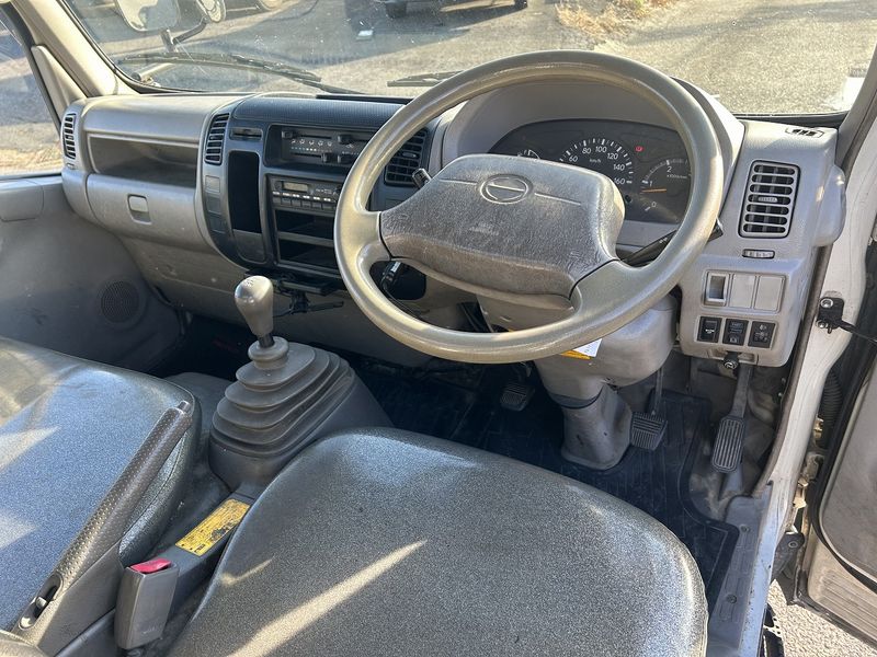 2007 Hino DUTRO BDG-XZU508M (UW-6a98d8e4ad4e9)[8]
