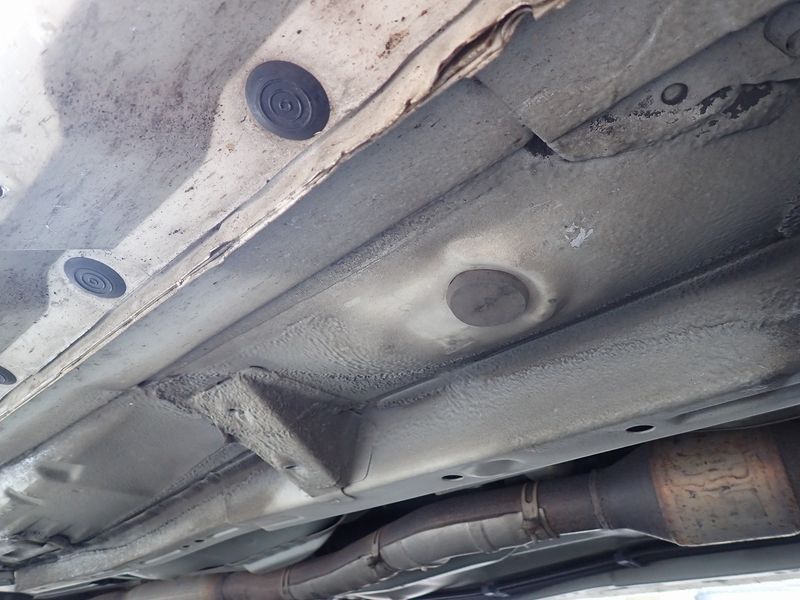 2004 Toyota Caldina ABA-ST246W (UW-6a98d8e507562)[15]