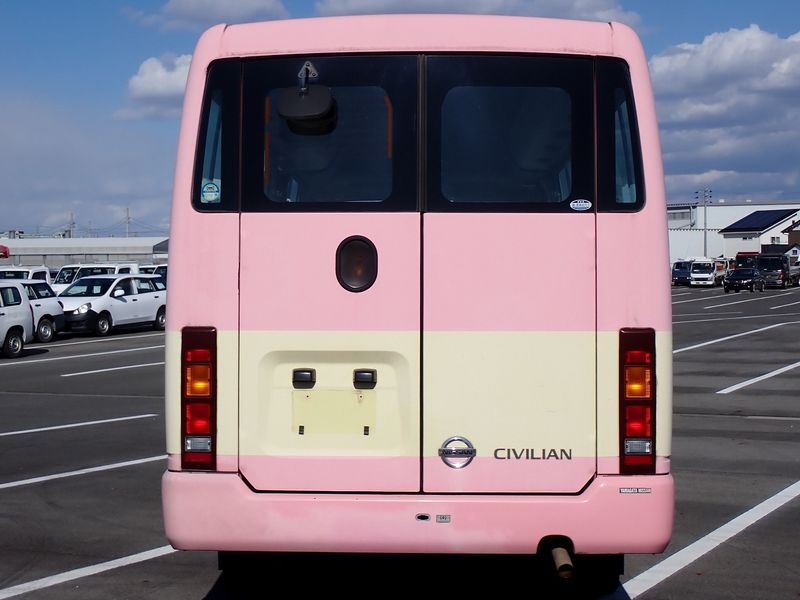 2005 Nissan Civilian Bus UD-DVW41 (UW-6a98d8e55909e)[3]
