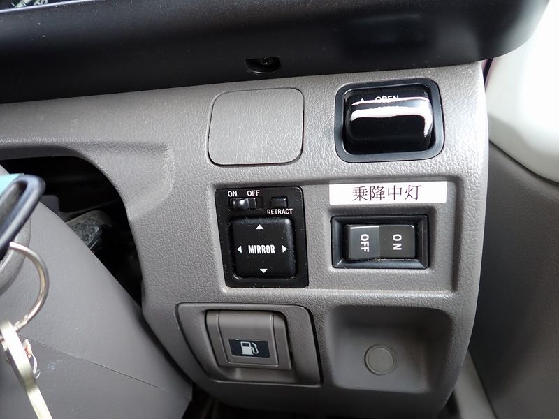 2013 Hino Liesse II SDG-XZB50M (UW-6a98d8e793123)[37]