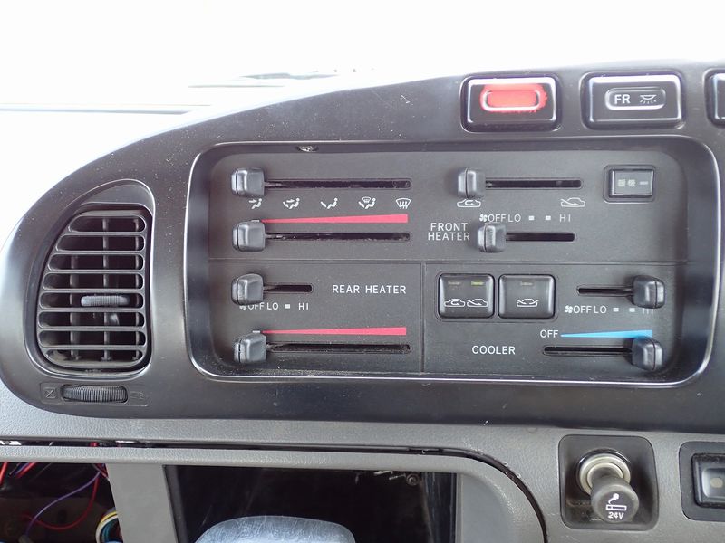2002 Hino Liesse II KK-HZB40M (UW-6a98d8e7ad394)[31]