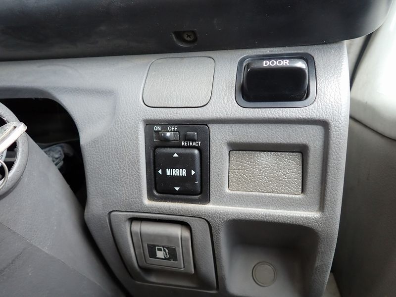 2007 Hino Liesse II BDG-XZB50M (UW-6a98d8e9e7e8d)[33]