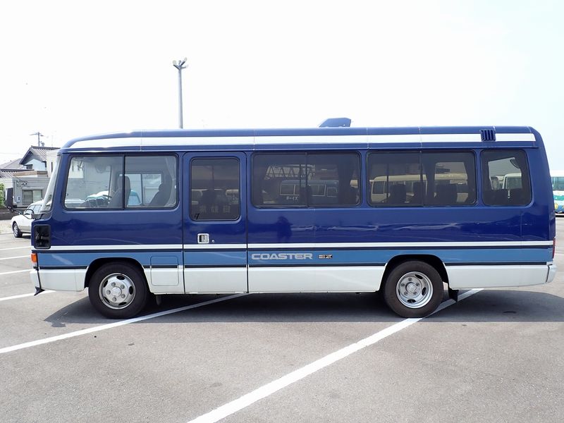 1990 Toyota Coaster U-HDB31 (UW-6a98d8ea03b71)[1]