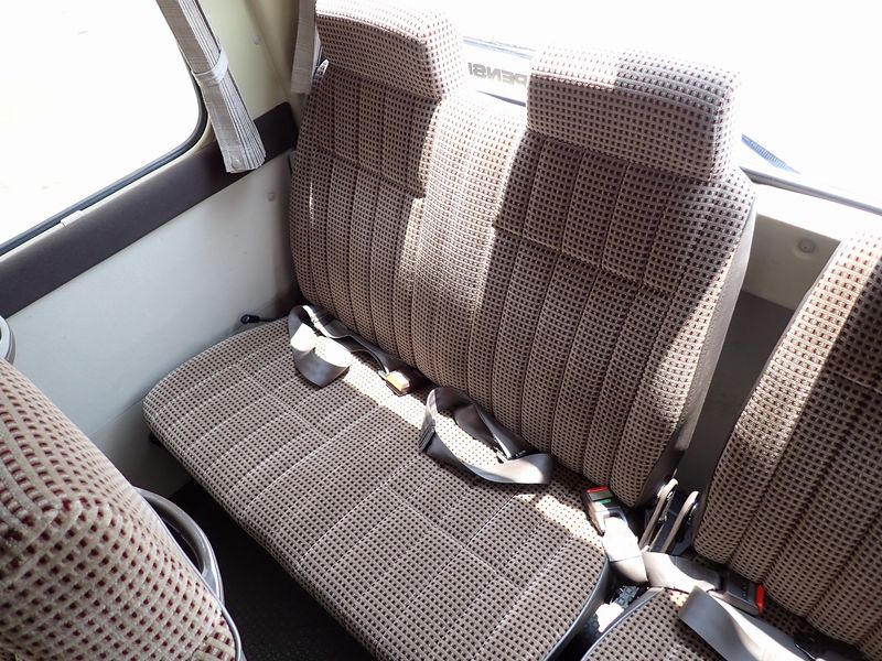 1990 Toyota Coaster U-HDB31 (UW-6a98d8ea03b71)[20]