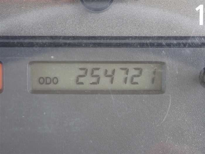 2004 Isuzu Journey Bus KK-SBVW41 (UW-6a98d8ec33655)[27]