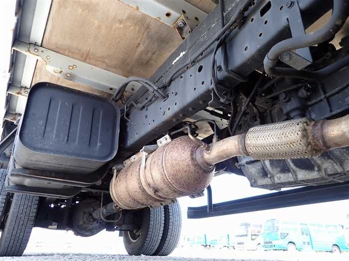 2015 Hino DUTRO TKG-XZU655M (UW-6a98d8eddd0d7)[13]