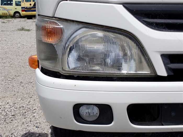 2015 Hino DUTRO TKG-XZU655M (UW-6a98d8eddd0d7)[25]