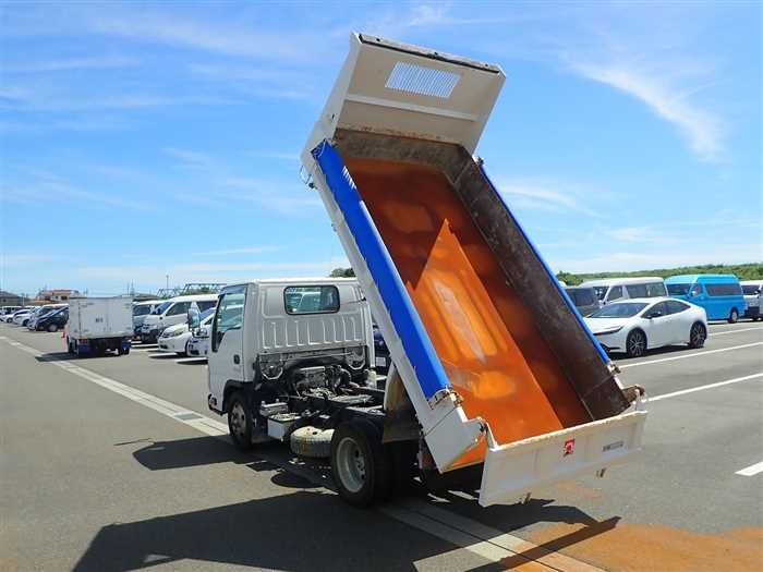 2013 Isuzu Elf Truck TKG-NKR85AN (UW-6a98d8ee5fe9d)[2]