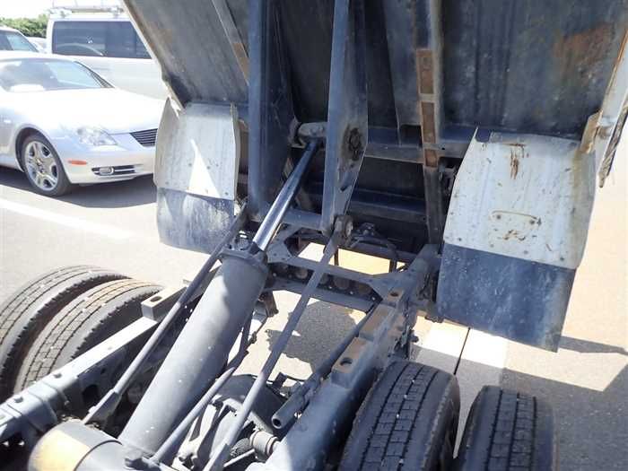 2013 Isuzu Elf Truck TKG-NKR85AN (UW-6a98d8ee5fe9d)[8]