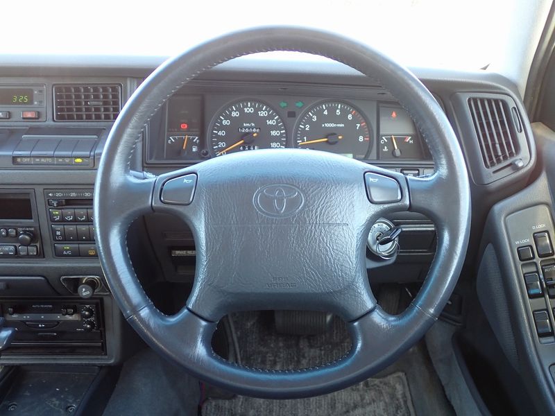 1997 Toyota Crown E-GS130W (UW-6a98d8f045ba6)[11]