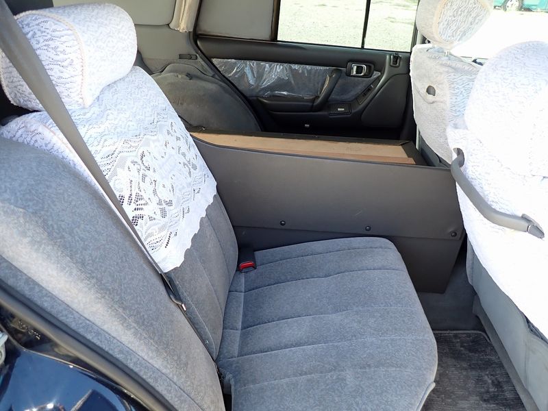 1997 Toyota Crown E-GS130W (UW-6a98d8f045ba6)[17]