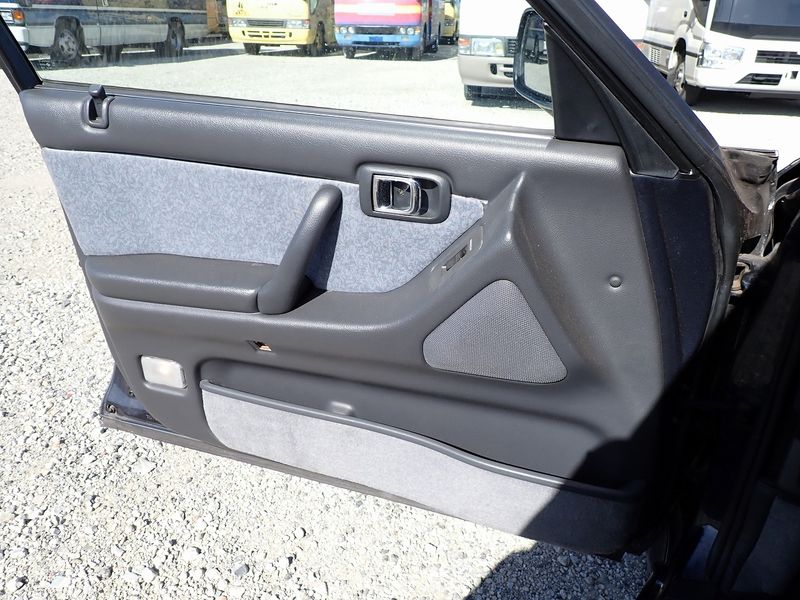 1997 Toyota Crown E-GS130W (UW-6a98d8f045ba6)[29]