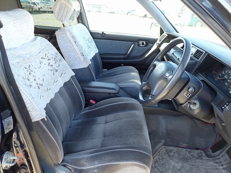 1997 Toyota Crown E-GS130W (UW-6a98d8f045ba6)[9]