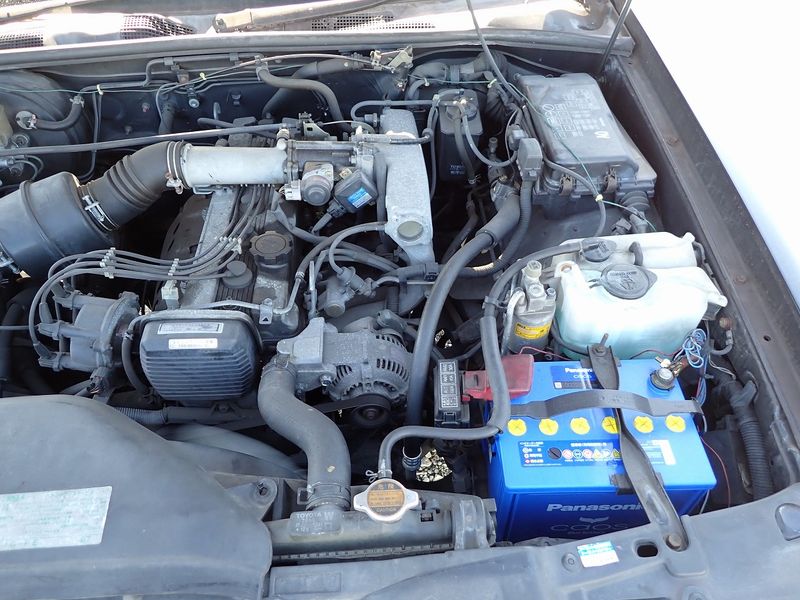 1997 Toyota Crown E-GS130W (UW-6a98d8f045ba6)[32]