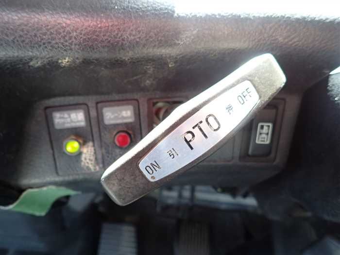 2011 Hino RANGER BKG-FC7JKYA (UW-6a98d8f2c8679)[18]