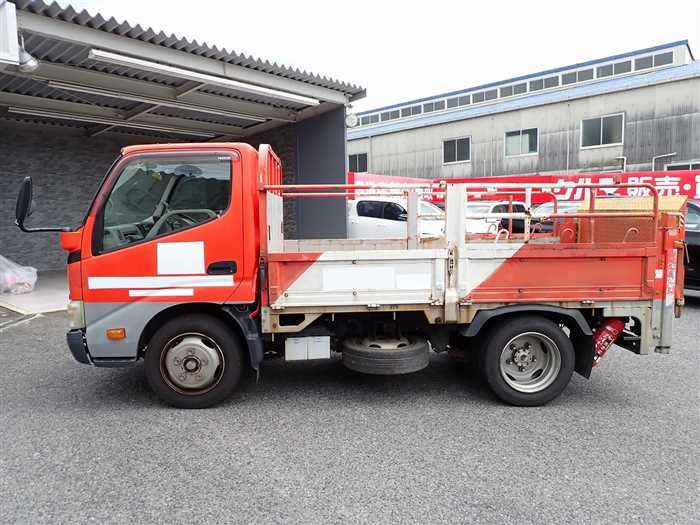 2010 Hino DUTRO BKG-XZU304M (UW-6a98d8f3370fd)[1]