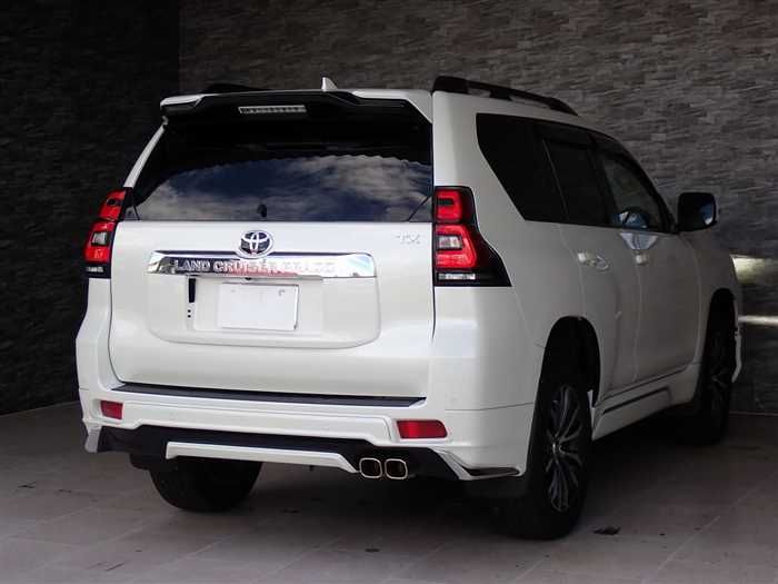 2021 Toyota Land Cruiser Prado 3BA-TRJ150W (UW-6a98d8f4c6479)[4]