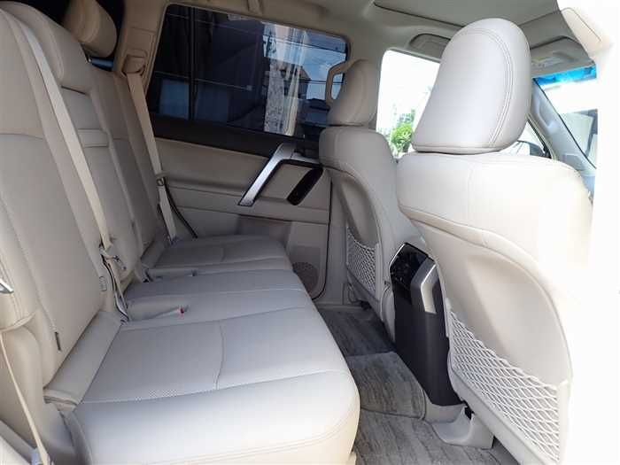2021 Toyota Land Cruiser Prado 3BA-TRJ150W (UW-6a98d8f4c6479)[13]