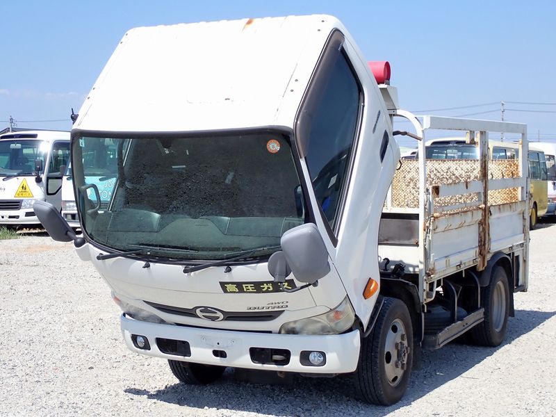 2013 Hino DUTRO TKG-XZU675M (UW-6a98d8f57084a)[42]