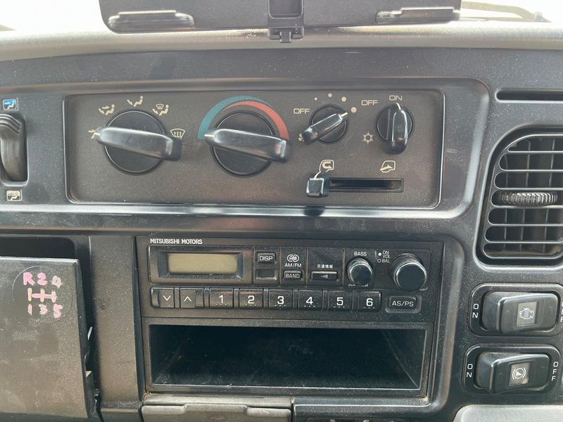 1998 Mitsubishi Canter KC-FE517BD (UW-6a98d8f723a2d)[29]