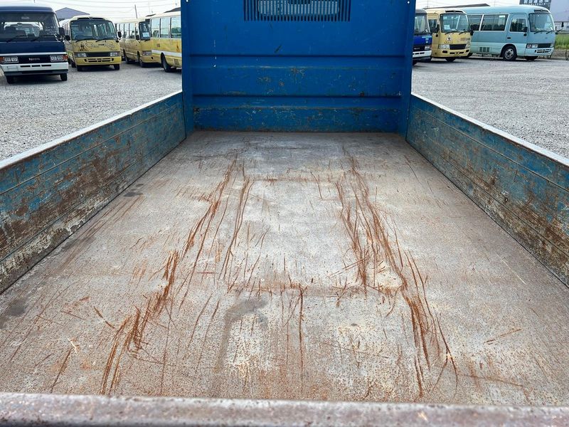 1998 Mitsubishi Canter KC-FE517BD (UW-6a98d8f723a2d)[21]