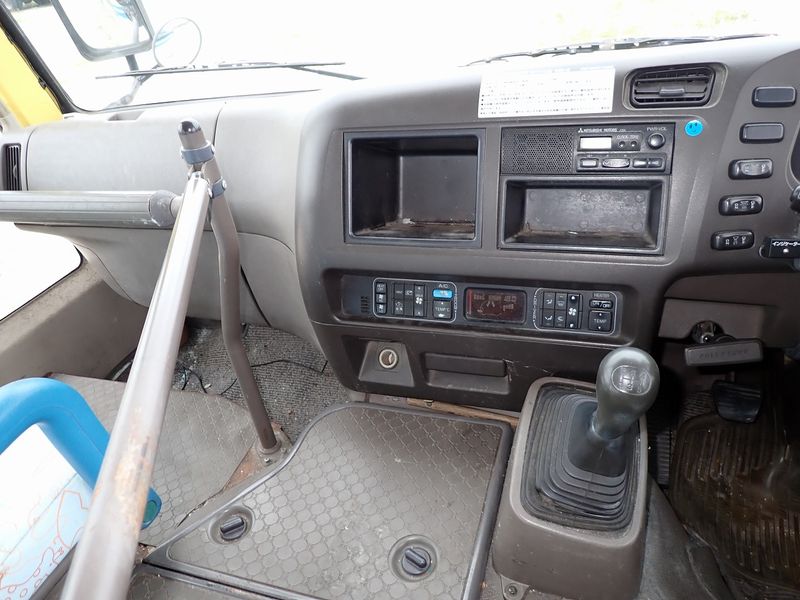 2001 Mitsubishi Rosa KK-BE63CE (UW-6a98d8fd739ab)[31]