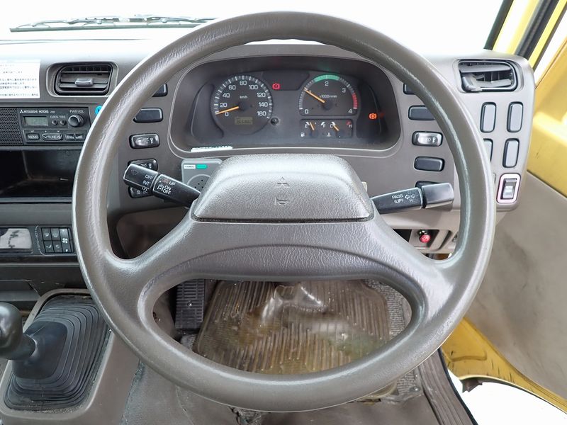 2001 Mitsubishi Rosa KK-BE63CE (UW-6a98d8fd739ab)[27]