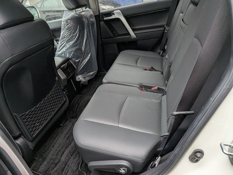 2023 Toyota Land Cruiser Prado 3BA-TRJ150W (UW-6a98d8fdc104d)[21]