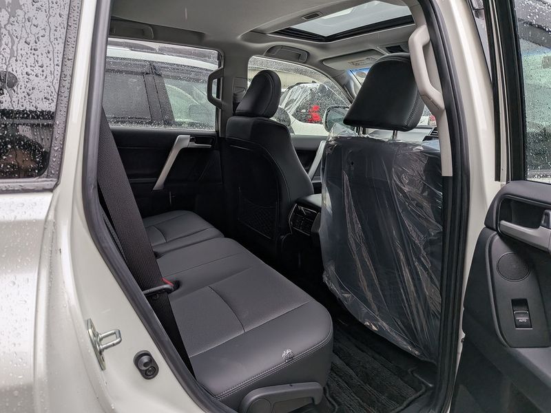 2023 Toyota Land Cruiser Prado 3BA-TRJ150W (UW-6a98d8fdc104d)[22]