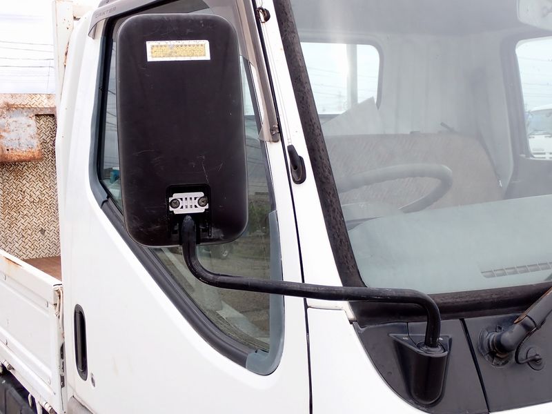 1997 Mitsubishi Canter KC-FE507B (UW-6a98d8fe17535)[49]