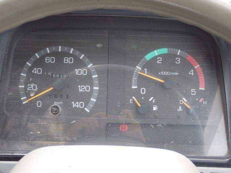 1997 Mitsubishi Canter KC-FE507B (UW-6a98d8fe17535)[28]