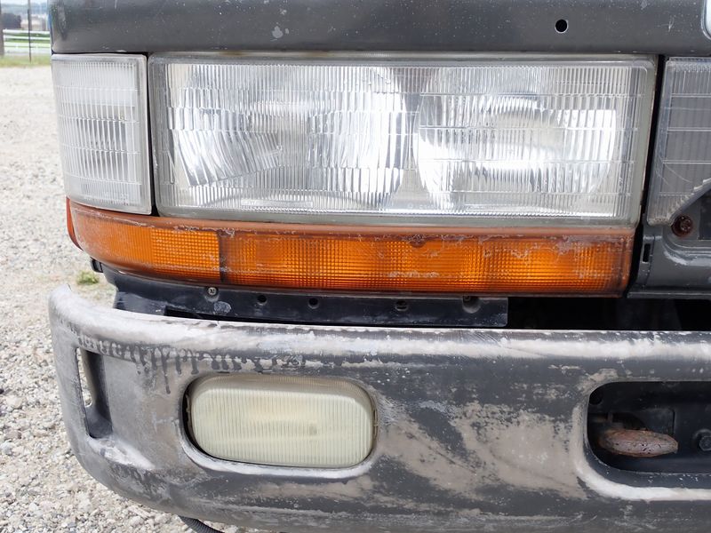 1997 Mitsubishi Canter KC-FE507B (UW-6a98d8fe17535)[42]