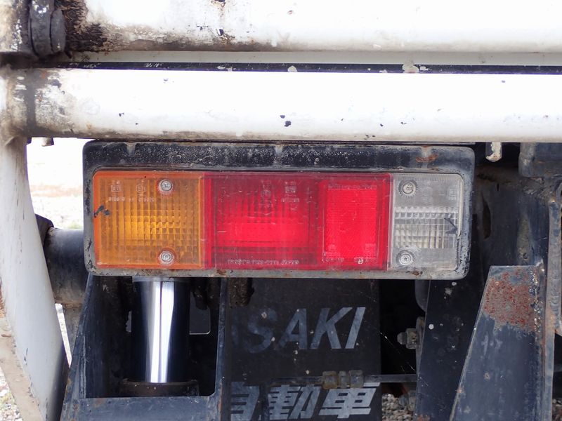 1997 Mitsubishi Canter KC-FE507B (UW-6a98d8fe17535)[44]
