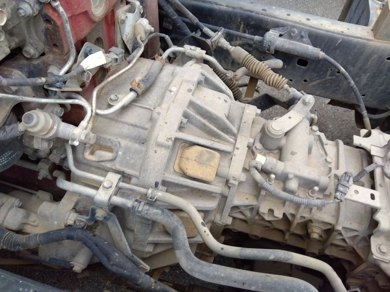 2012 Hino DUTRO TKG-XZU620T (UW-6a98d8ff96d70)[16]