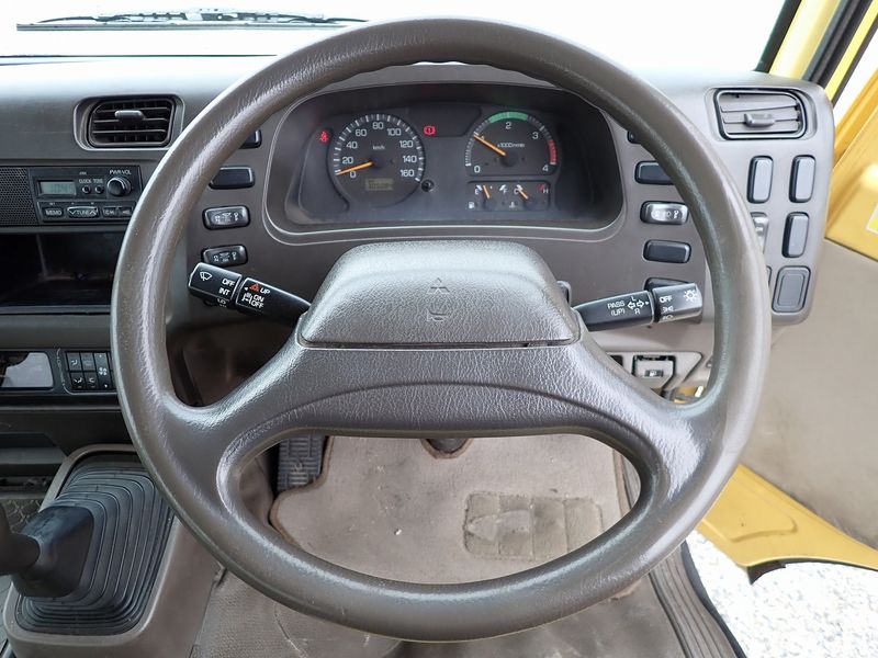 2003 Mitsubishi Rosa KK-BE63CE (UW-6a98d9002ad85)[10]