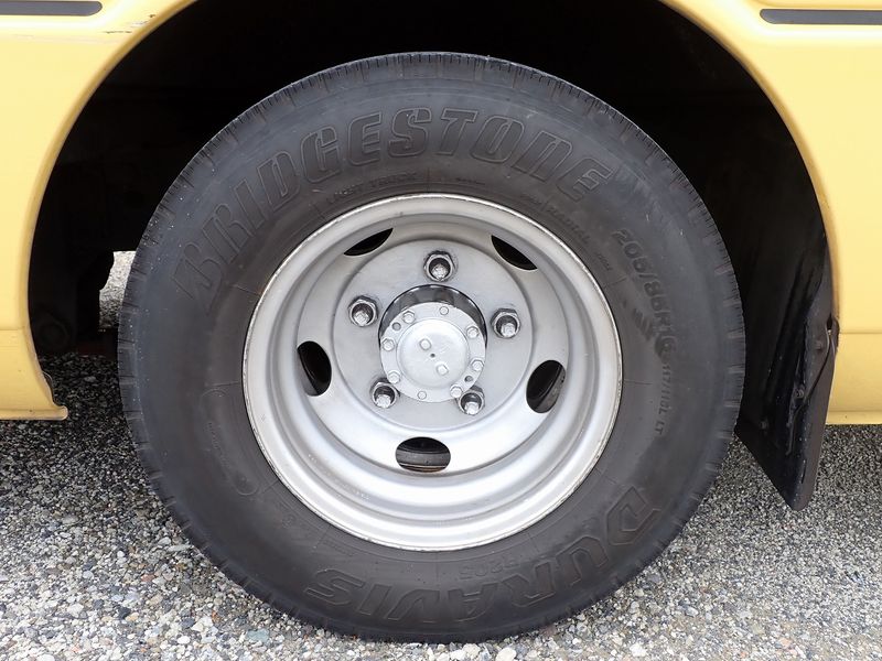 2003 Mitsubishi Rosa KK-BE63CE (UW-6a98d9002ad85)[40]