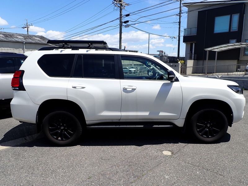 2023 Toyota Land Cruiser Prado 3BA-TRJ150W (UW-6a98d9004277c)[5]