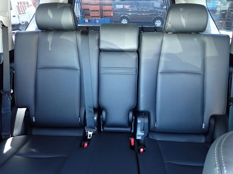2023 Toyota Land Cruiser Prado 3BA-TRJ150W (UW-6a98d90316a93)[23]