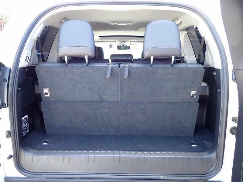 2023 Toyota Land Cruiser Prado 3BA-TRJ150W (UW-6a98d90316a93)[25]