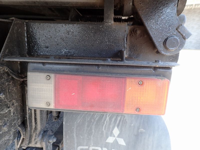 1995 Mitsubishi Canter KC-FE517BD (UW-6a98d90322f67)[50]