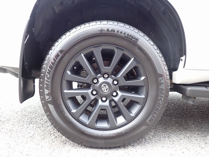 2023 Toyota Land Cruiser Prado 3BA-TRJ150W (UW-6a98d90583a73)[8]