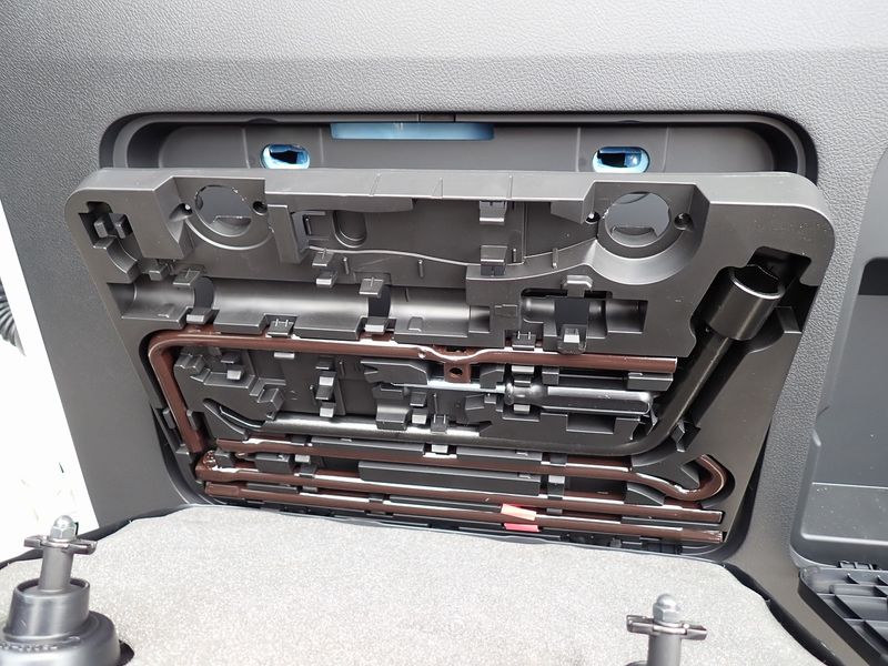 2023 Toyota Land Cruiser Prado 3BA-TRJ150W (UW-6a98d90583a73)[27]