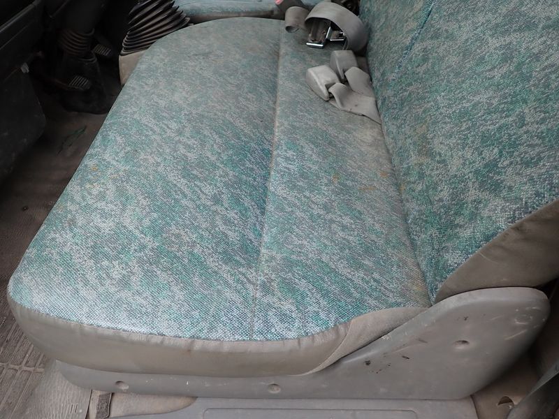 1999 Mitsubishi Canter KK-FE51CBD (UW-6a98d9059a023)[25]