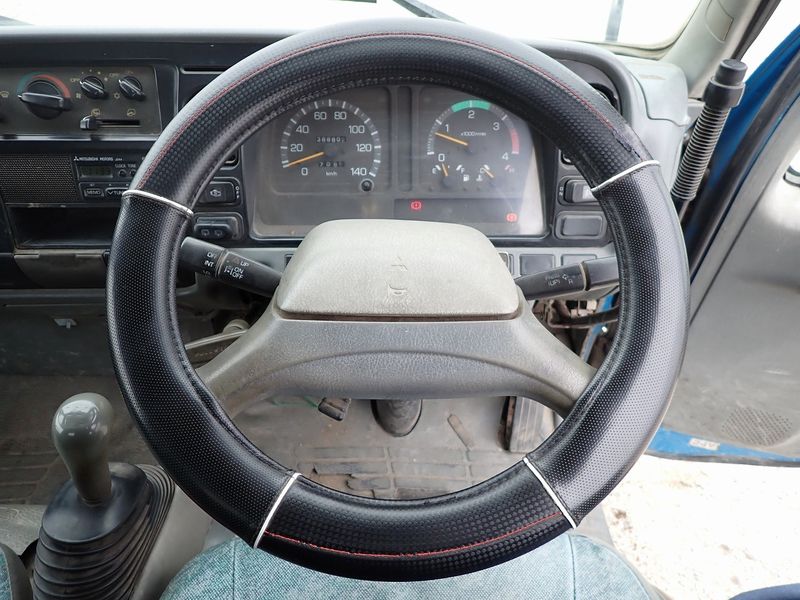 1999 Mitsubishi Canter KK-FE51CBD (UW-6a98d9059a023)[16]
